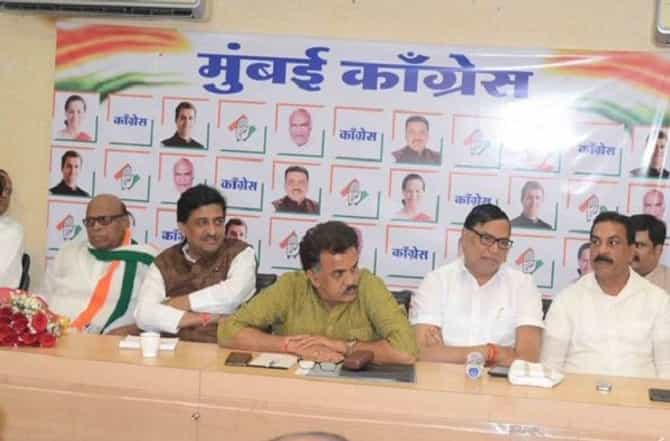 भाजपच्या गोपाळ शेट्टींविरोधात निरुपमांची माघार, दुसऱ्या मतदारसंघाच्या शोधात