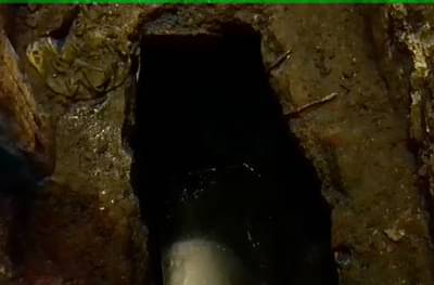 बीडमध्ये सेप्टिक टाकीत गुदमरुन दोघांचा मृत्यू, 3 कामगार अत्यवस्थ