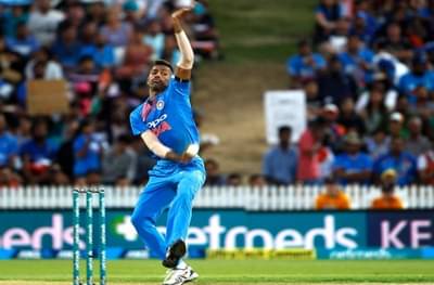 भारताला धक्का, ऑस्ट्रेलियाविरुद्धच्या मालिकेतून हार्दिक पंड्या बाहेर