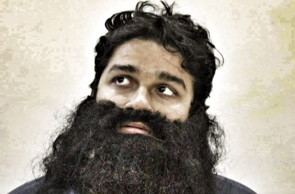 स्वत:च्या आनंदासाठी मला जन्म दिला, आई-वडिलांविरोधात मुलगा कोर्टात स्वत:च्या आनंदासाठी मला जन्म दिला, आई-वडिलांविरोधात मुलगा कोर्टात