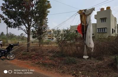 सूर्यकिरण क्रॅश, दोन विमानांची हवेत धडक