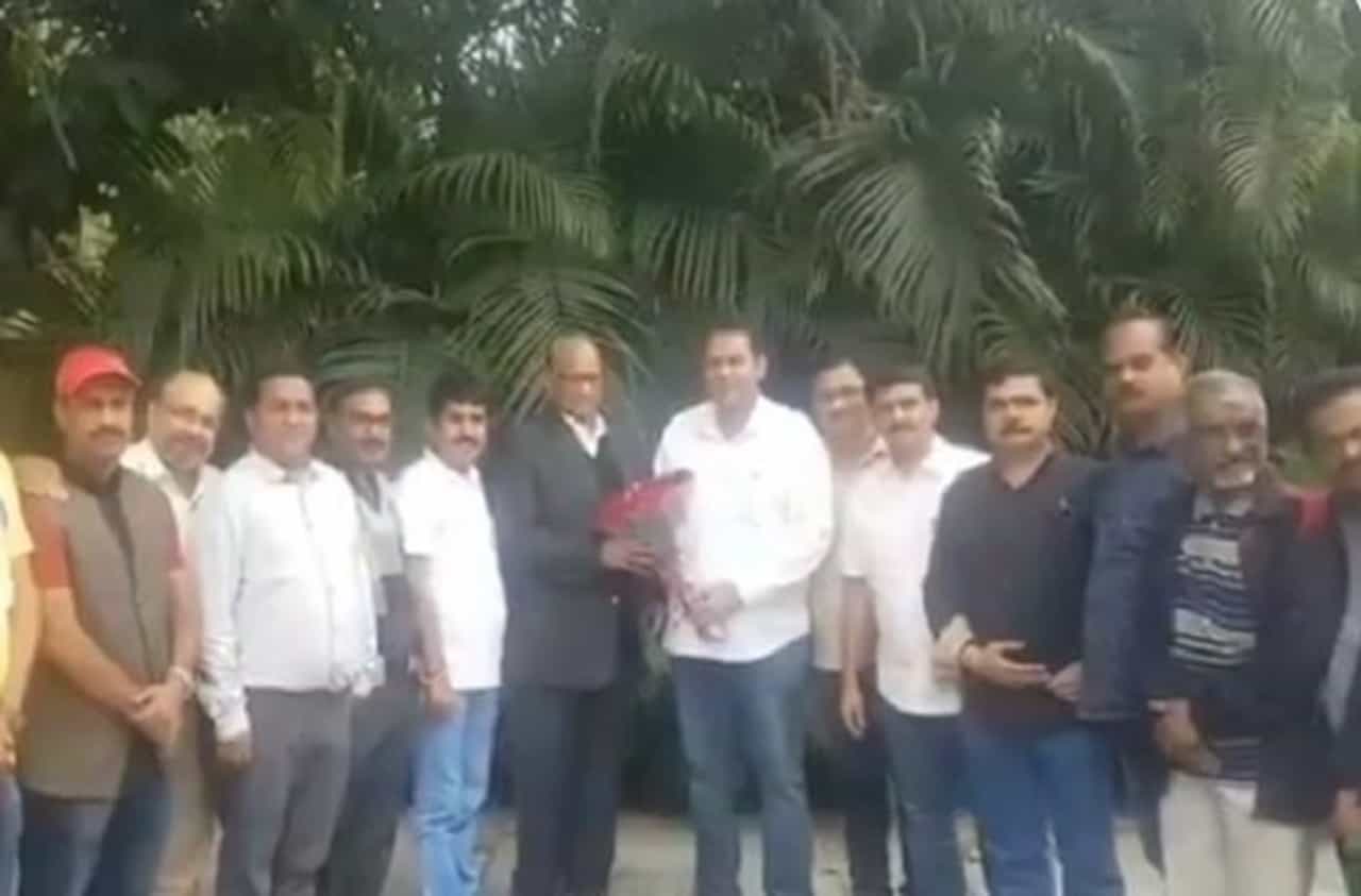 राजेंबाबत पवार साशंक की पवारांबाबत राजे साशंक?