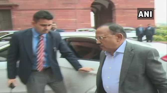 पाकिस्तानी विमानांची घुसखोरी, दिल्लीत उच्चस्तरीय बैठक सुरु