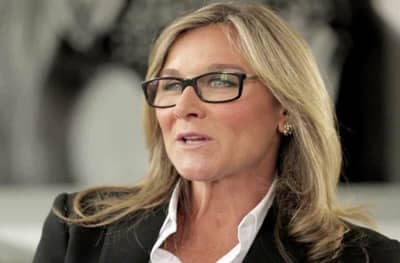 Angela Ahrendts अॅपल कंपनीतील 1.73 अब्ज पगाराची नोकरी सोडणार, कारण...