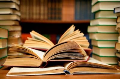 Library Reopen | राज ठाकरेंना भेटताच ग्रंथालये सुरु, ग्रंथप्रेमींना दिलासा