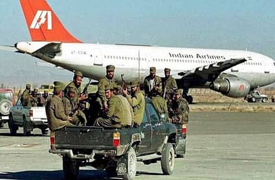 कंधार विमान अपहरण : जेव्हा भारताला मसूद अजहरला सोडावं लागलं