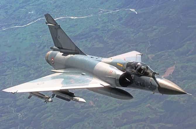 पाकवर बॉम्ब टाकणारं ‘मिराज 2000’ नेमकं काय आहे?