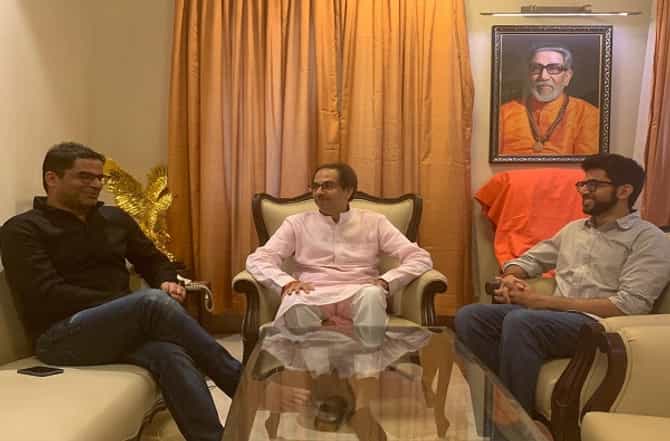 मोदींना जिंकवणारे चाणक्य शिवसेनेच्या मदतीला, युतीवर जवळपास शिक्कामोर्तब?