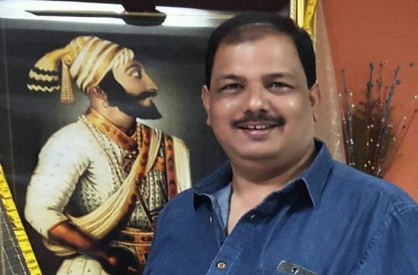 काँग्रेसकडे उर्मिलासाठी वेळ, माझ्यासाठी नाही, प्रविण गायकवाडांची माघार काँग्रेसकडे उर्मिलासाठी वेळ, माझ्यासाठी नाही, प्रविण गायकवाडांची माघार