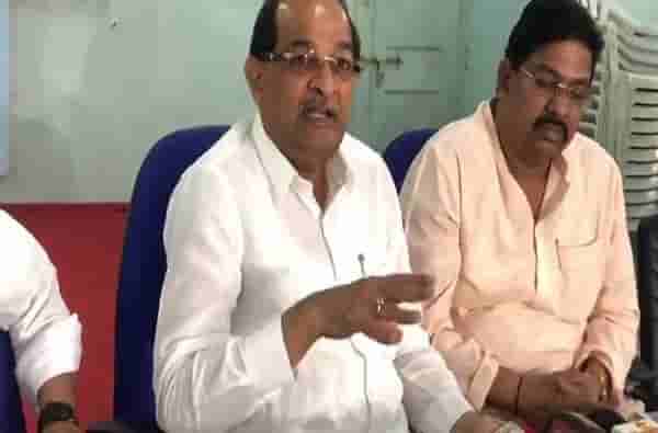 राधाकृष्ण विखे पाटील विरोधी पक्ष नेतेपदाचा राजीनामा देण्याची शक्यता