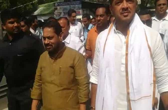 रामटेकमध्ये उमेदवारी अर्जावरुन काँग्रेसमध्ये नाट्य, एका मतदारसंघासाठी दोन उमेदवार