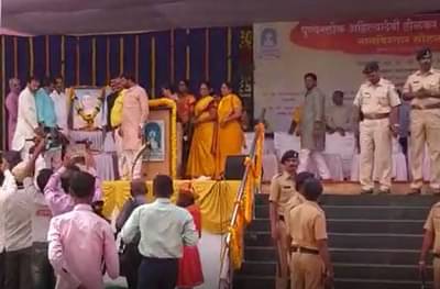 सोलापूर विद्यापीठांचं नामांतर, सुभाष देशमुखांचं भाषण रोखलं