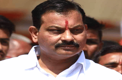 माढ्यातून राष्ट्रवादीचे संभाव्य उमेदवार संजय शिंदे नेमके कोण आहेत?