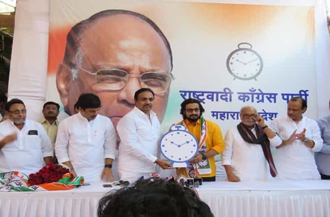 सेनेला जय महाराष्ट्र, डॉ. अमोल कोल्हेंचा राष्ट्रवादीत प्रवेश