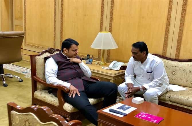 अनिल राठोड मुख्यमंत्र्यांच्या भेटीला, पवारांच्या नगरमधील फोडाफोडीला उत्तर मिळणार?