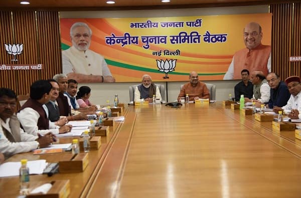 भाजपची 250 जणांची यादी तयार, पहिल्या यादीत महाराष्ट्रातली 21 नावं?