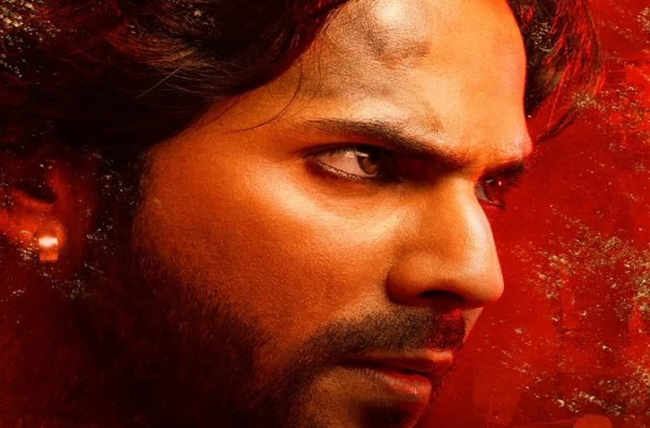 खतरनाक कलंक, वरुणच्या नव्या सिनेमाचं पोस्टर रिलीज