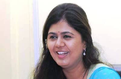 अनेक नेते शिवसेनेच्या संपर्कात, पंकजांची भूमिका 12 डिसेंबरला स्पष्ट होईल : संजय राऊत