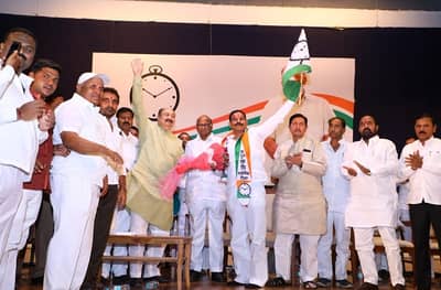 संजय शिंदे आपलाच माणूस, घरच्या माणसाचा कधी पक्षप्रवेश असतो का? शरद पवार