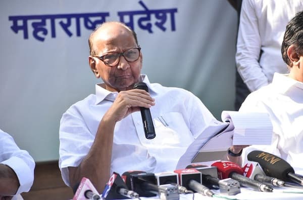 या बाबींकडे वैयक्तिक लक्ष द्याल अशी अपेक्षा, शरद पवारांचं गृहमंत्री अनिल देशमुखांना पत्र
