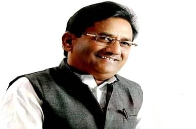 नगरसाठी वंचित बहुजन आघाडीचाही उमेदवार जाहीर, लढत तिरंगी होणार