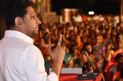 वानखेडे स्टेडियममध्ये सुजय विखेंच्या भाजप प्रवेशाचा कार्यक्रम