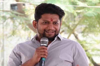 सुजय विखे पाटलांची संपत्ती किती?