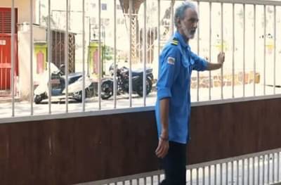 गुलाल, ब्लॅकफ्रायडे चित्रपटातला अभिनेता चौकीदाराचं काम करतोय