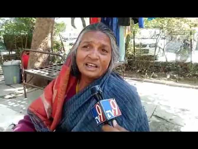 व्हायरल व्हिडीओने पोलखोल, निर्दयी मुलांनी अखेर तीन वर्षांनी आईला स्वीकारलं