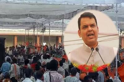 अमरावतीत शेतकऱ्यांनी मुख्यमंत्र्यांना काळे झेंडे दाखवले!