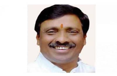 खंबाटा प्रकरण: बंधूंकडून नीट माहिती घेऊन आरोप करा, विनायक राऊतांचं राणेंना उत्तर