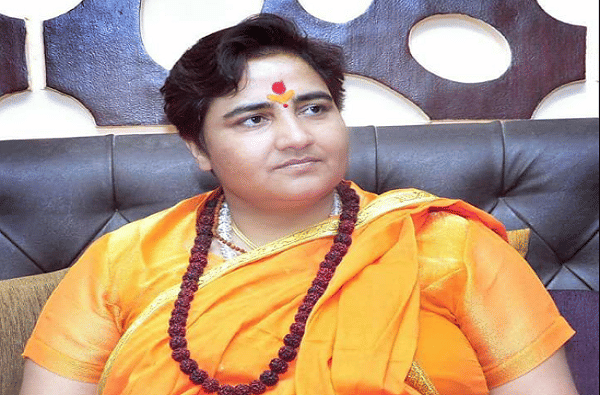 साध्वी प्रज्ञासिंगचा निवडणूक लढण्याचा मार्ग मोकळा, कोर्टाने याचिका फेटाळली