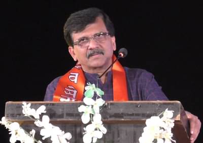 राहुल गांधी आणि प्रियांका गांधी देशावर ओझे : संजय राऊत