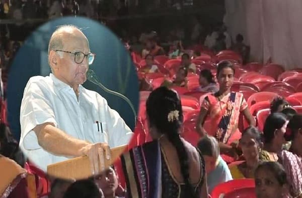 पवारांचं 6 वाजताचं भाषण 9 वाजता सुरु, लोकांचा सभेतून काढता पाय