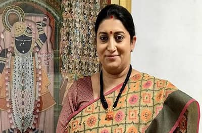 केंद्रीय मंत्री स्मृती इराणी कोरोनामुक्त