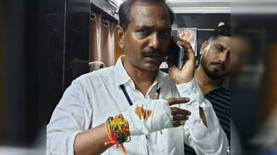 मतदान केंद्राबाहेरच तुफान दगडफेक, दोघांचा मृत्यू, विधानसभा अध्यक्षावरही हल्ला