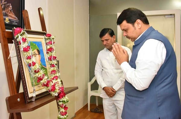 बॅनरवर फोटो नाहीत, बैठकीचं निमंत्रण नाही, शिवसंग्रामची मुख्यमंत्र्यांकडे तक्रार