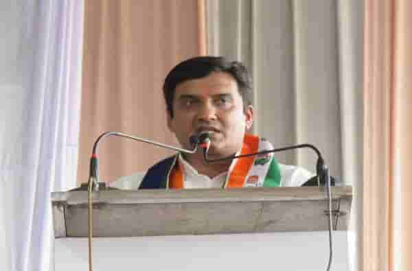 Dhananjay Mahadik | राष्ट्रवादीला धक्के सुरुच, धनंजय महाडिक तिसऱ्या पक्षात प्रवेश करणार?