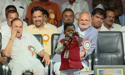 छोटा पुढारीही प्रचारासाठी मैदानात, माणिकराव कोकाटेंच्या व्यासपीठावर तुफान फटकेबाजी