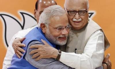 अडवाणींच्या जाहीर ब्लॉगवर पंतप्रधान मोदी म्हणतात...