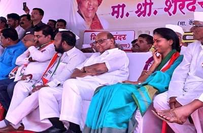 पवारांनी लेकीसाठी कंबर कसली, कुल यांच्या बालेकिल्ल्यात राष्ट्रवादीची सभा