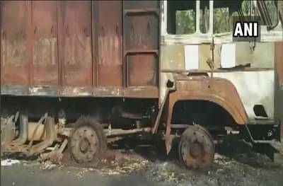 नक्षलवाद्यांकडून गडचिरोली बंदची हाक,  लोकांमध्ये दहशतीचे वातावरण