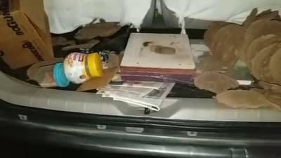 भिवंडीत स्ट्राँग रुमबाहेर होमहवन