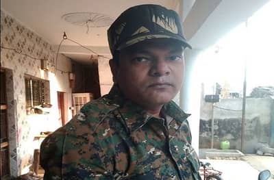 मित्रांकडून बर्थ डे पार्टीचं नियोजन, मात्र नक्षलींना घात केला, भंडाऱ्याचा जवान शहीद!