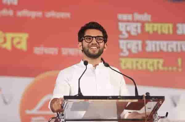 आदित्य ठाकरेंकडून विधानसभेसाठी या दोन मतदारसंघांची चाचपणी?