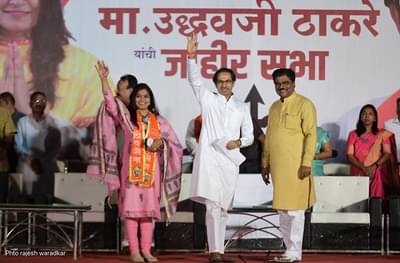 मंत्रिपदाची संधी हुकली, आता भावना गवळींना लोकसभेचं उपाध्यक्षपद मिळणार?