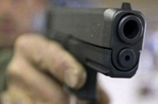 छेडछाडीला विरोध, महिला पहलवानासह भावावर झाडल्या गोळ्या, आई गंभीर जखमी, वाचा हरियाणातील हत्येचा थरार छेडछाडीला विरोध, महिला पहलवानासह भावावर झाडल्या गोळ्या, आई गंभीर जखमी, वाचा हरियाणातील हत्येचा थरार