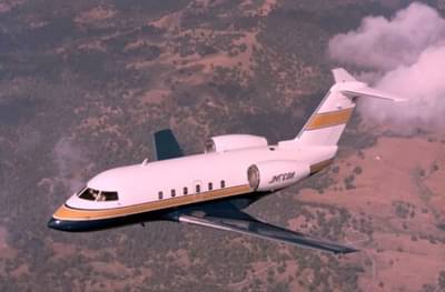 बॉक्सिंगचा सामना बघून परताना विमान कोसळलं