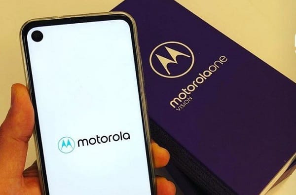 Moto E7 Power Review : मोटोरोलाचा नवा बजेट फोन भारतात लाँच, जाणून घ्या स्मार्टफोनबाबत सर्व माहिती Moto E7 Power Review : मोटोरोलाचा नवा बजेट फोन भारतात लाँच, जाणून घ्या स्मार्टफोनबाबत सर्व माहिती
