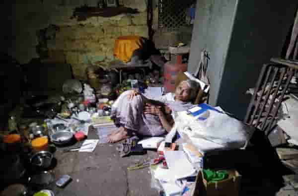 पुण्यात 78 वर्षात एकदाही वीज न वापरणारी महिला